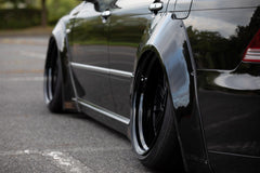 LB-NATION X K-BREAK TOYOTA 18 CROWN LB-NATION X K-BREAK TOYOTA 18 CROWN