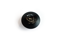 VERTEX X NEVER CONTENT COLLABORATION STEERING WHEEL (DEEP DISH - GOLD) VERTEX X NEVER CONTENT COLLABORATION STEERING WHEEL (DEEP DISH - GOLD)