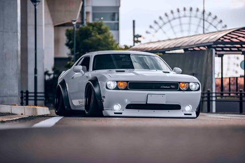 LB-WORKS DODGE CHALLENGER